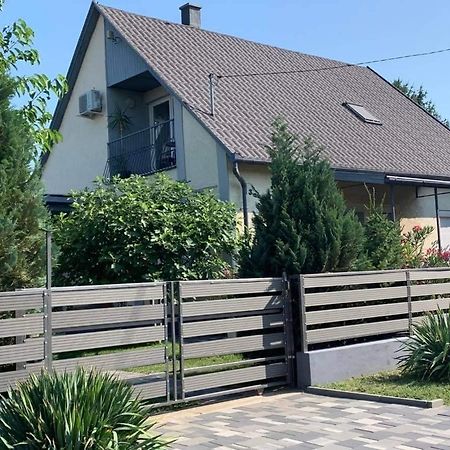 Tóparti hangulatú nyaraló-Balatonboglár Esterno foto